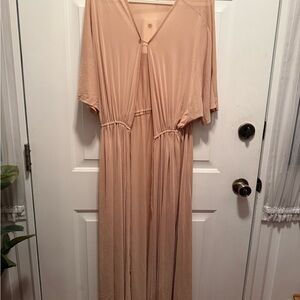 Elegant Beige Maxi Dress